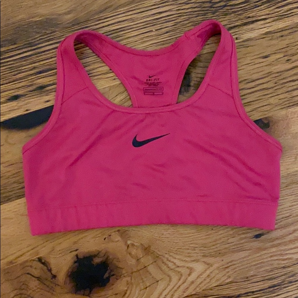 Sports bra